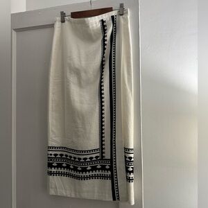 Ann Taylor Black and White Midi Pencil Skirt